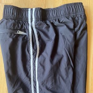 Lands End Kids athletic pants size 7